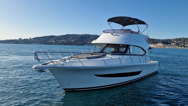 RIVIERA 39 FLY 
